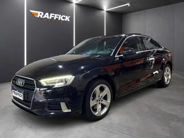 Carro Audi A3 2018 2.0 TFSI Ambition S Tronic