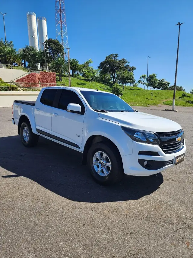 Carro Chevrolet S10 Cabine Dupla 2020 S10 2.5 ECOTEC SIDI LTZ 4WD (Cabine Dupla) (Aut)
