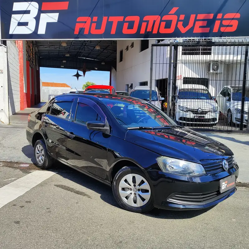 Volkswagen Voyage 1.6 VHT (Flex)