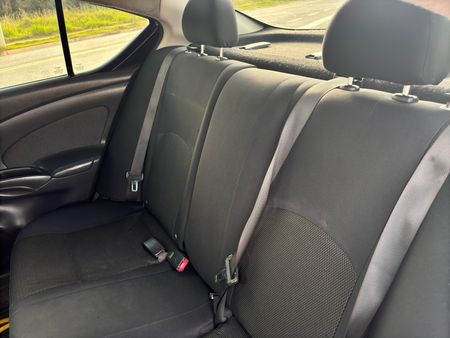Versa 1.6 16V SL (Flex)