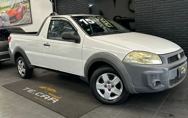 Carro Fiat Strada 2015 Working 1.4 (Flex)