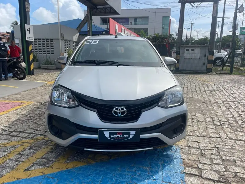 Toyota Etios Sedan X Plus 1.5 (Aut) (Flex)