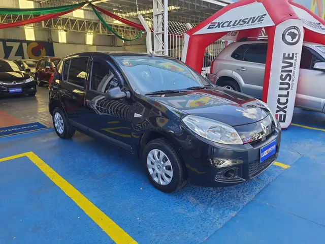 Carro Renault Sandero 2013 Expression 1.0 16V (flex)
