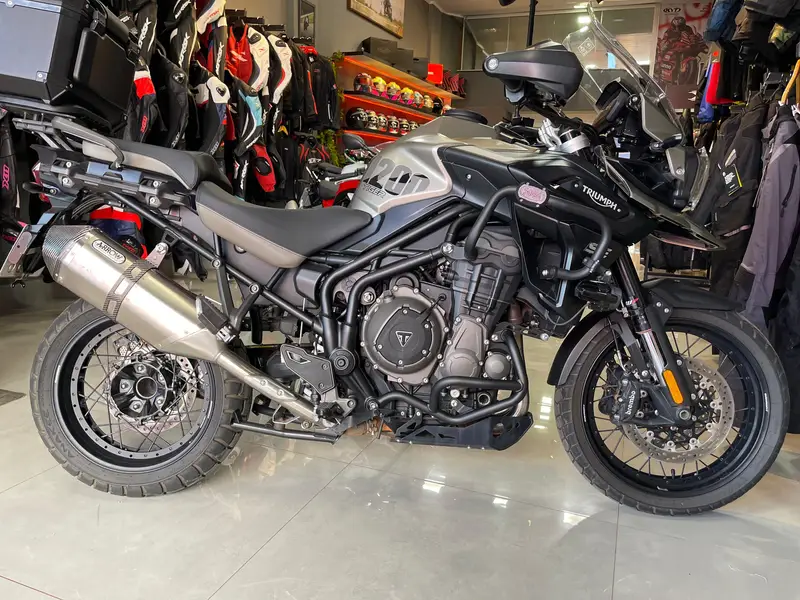 Triumph Tiger 1200 TIGER 1200 DESERT Edition
