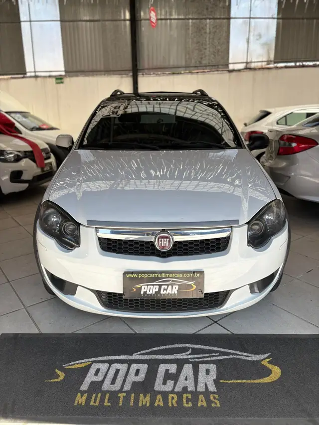 Carro Fiat Strada 2013 Trekking 1.6 16V (Flex) (Cabine Estendida)