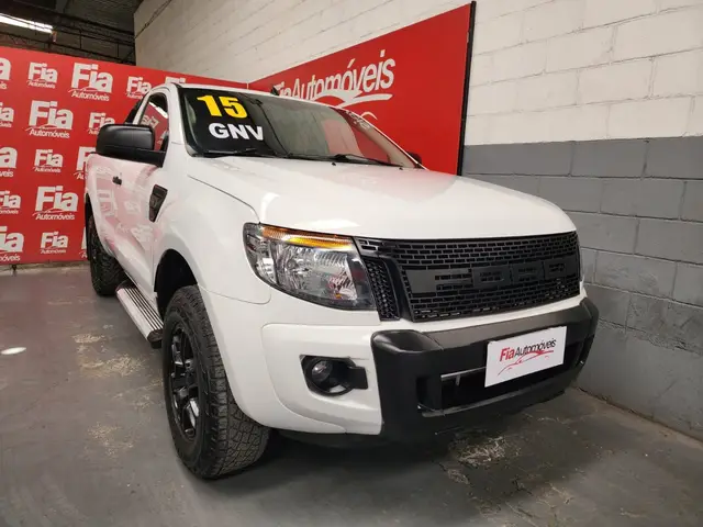 Carro Ford Ranger Cabine Simples 2015 XLS 2.5 16V 4x2 CS Flex