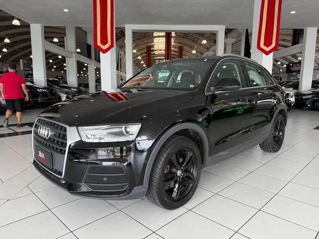 Carro Audi Q3 2018 1.4 TFSI Ambiente S Tronic