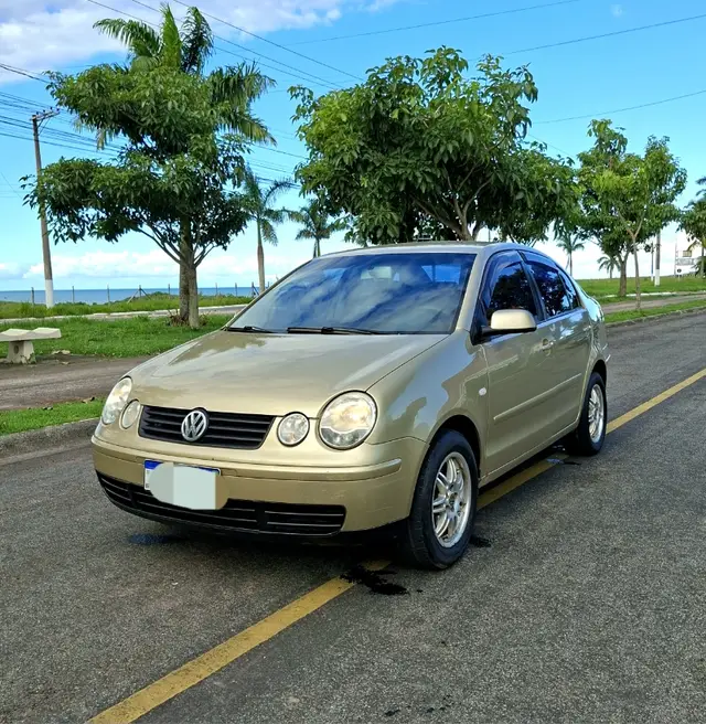 Carro Volkswagen Polo Sedan 2003 1.6 8V