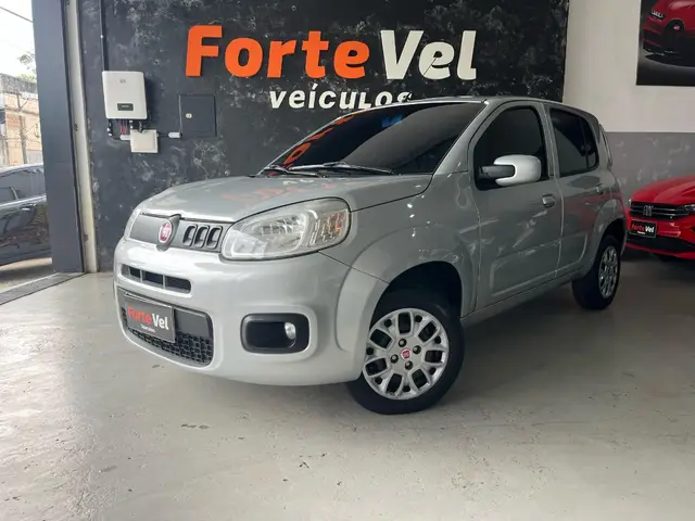 Carro Fiat Uno 2016 Attractive 1.0 (Flex) 4p