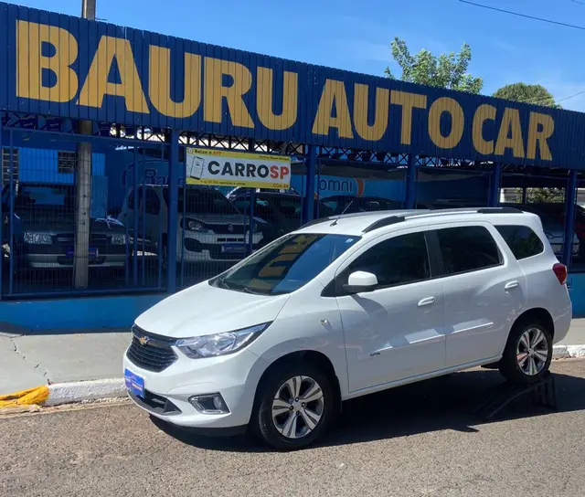 Carro Chevrolet Spin 2023 Premier 1.8 (Aut.)