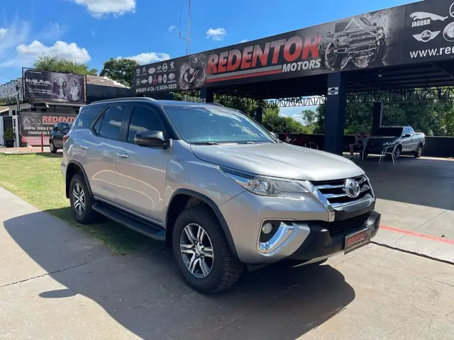 Carro Toyota SW4 2019 2.7 SRV 7L 4x2 (Aut) (Flex)