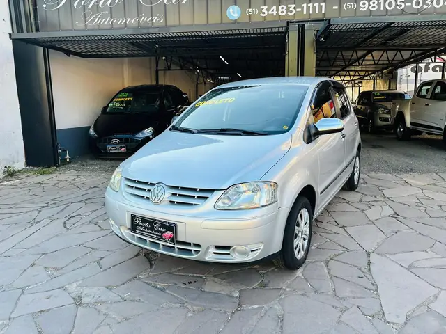 Carro Volkswagen Fox 2006 1.0 8V (Flex)