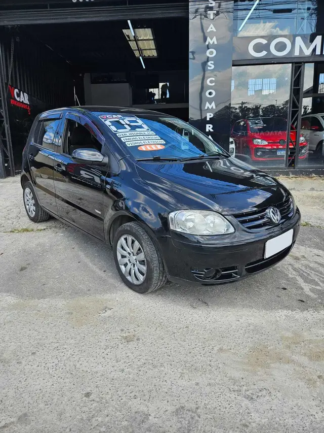 Carro Volkswagen Fox 2009 City 1.0 8V (Flex)