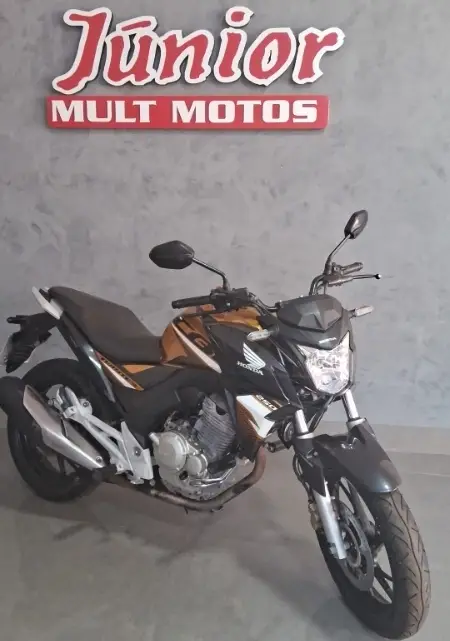 Carro Honda CB 250F Twister 2020 (CBS)