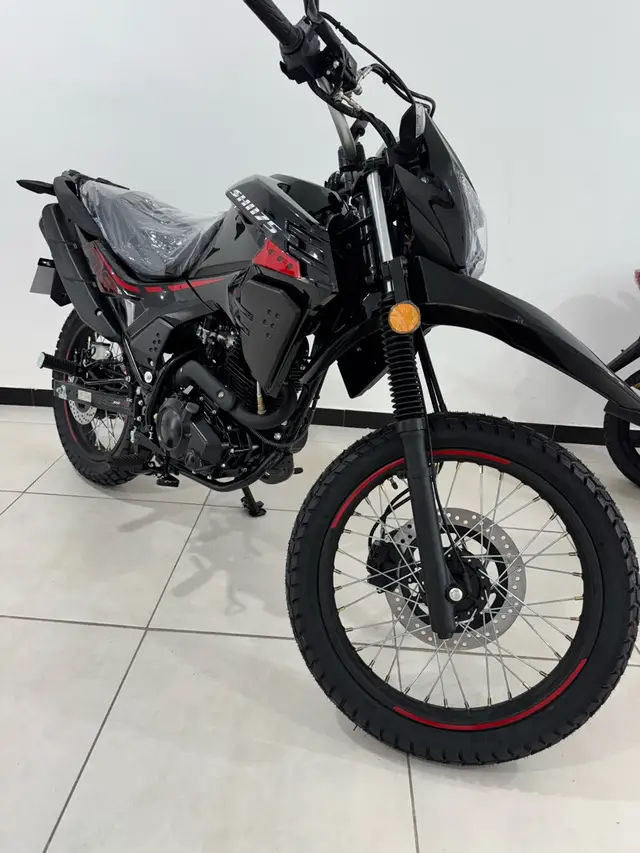 Carro Shineray SHI 175 2025 EFI