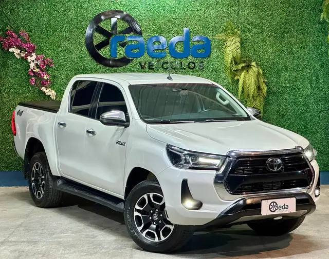 Carro Toyota Hilux Cabine Dupla 2021 SRX 2.8 TDI CD 4x4 (Aut)