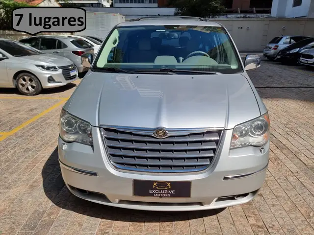 Carro Chrysler Town & Country 2008 3.8 V6
