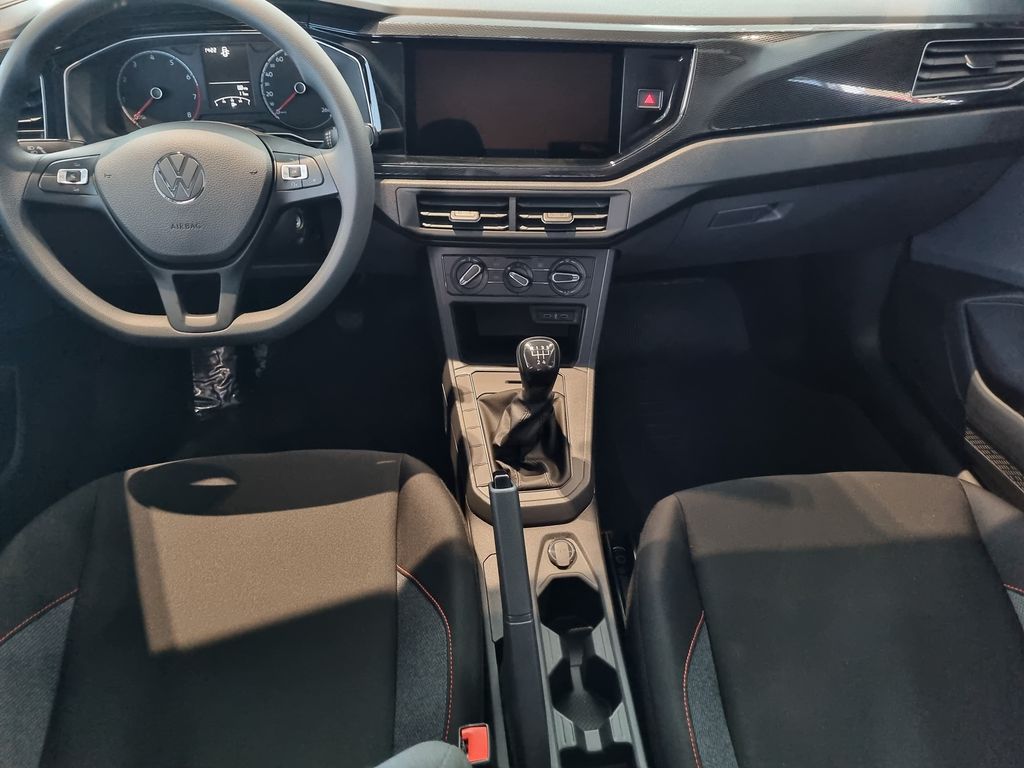 Polo Track 1.0 Flex 12V 5p
