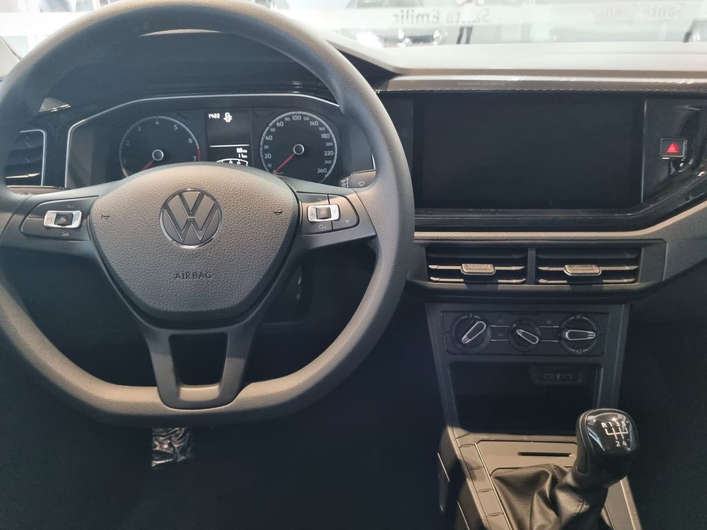 Polo Track 1.0 Flex 12V 5p