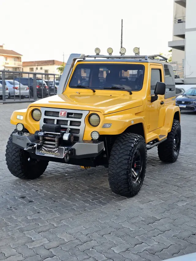 Carro Troller T4 2013 3.2