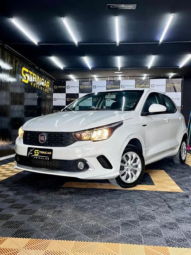 Carro Fiat Argo 2018 Drive 1.3 Firefly (Flex)