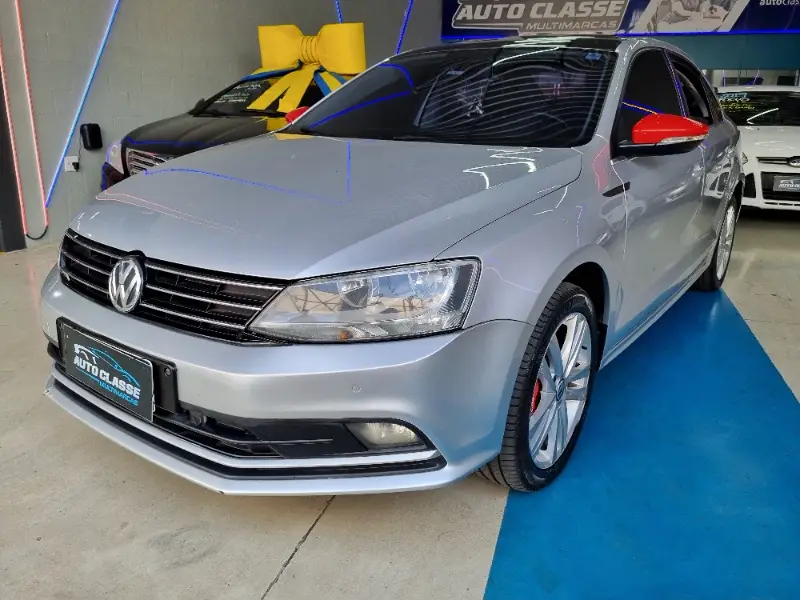 Volkswagen Jetta 2.0 TSI Highline DSG