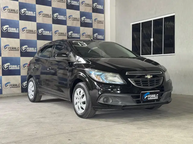 Carro Chevrolet Onix 2013 1.4 LT SPE/4