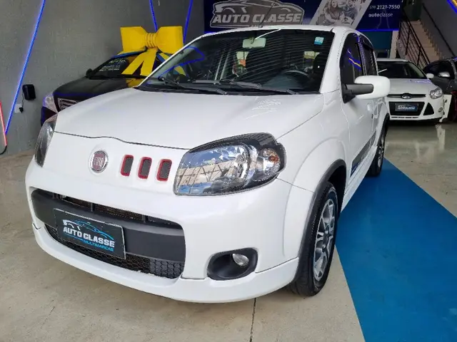 Carro Fiat Uno 2014 Sporting 1.4 8V (Flex) 4p