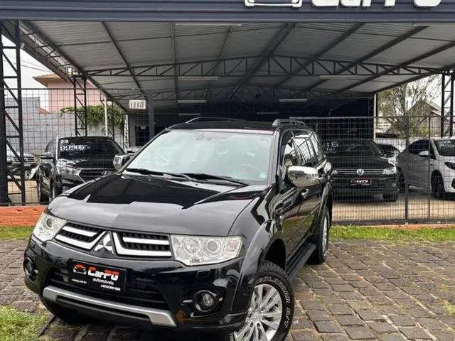 Carro Mitsubishi Pajero 2016 3.2 DI-D HPE 4WD (Aut)