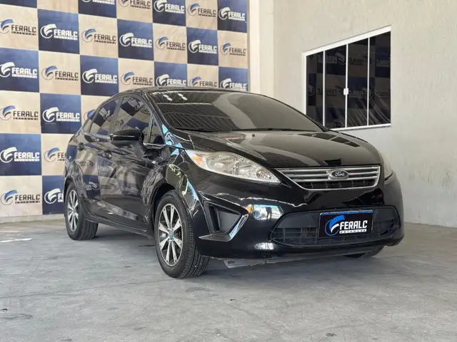 Carro Ford Fiesta Hatch 2011 1.6 (Flex)