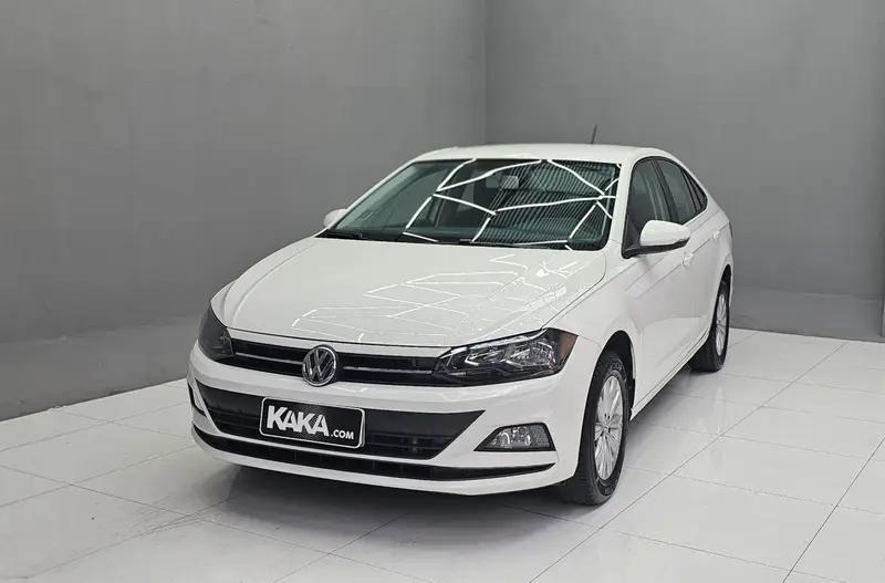 Volkswagen Virtus 1.6 MSI 16V (Flex)