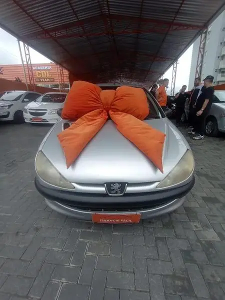 Peugeot 206 Hatch. 1.4 8V (flex)