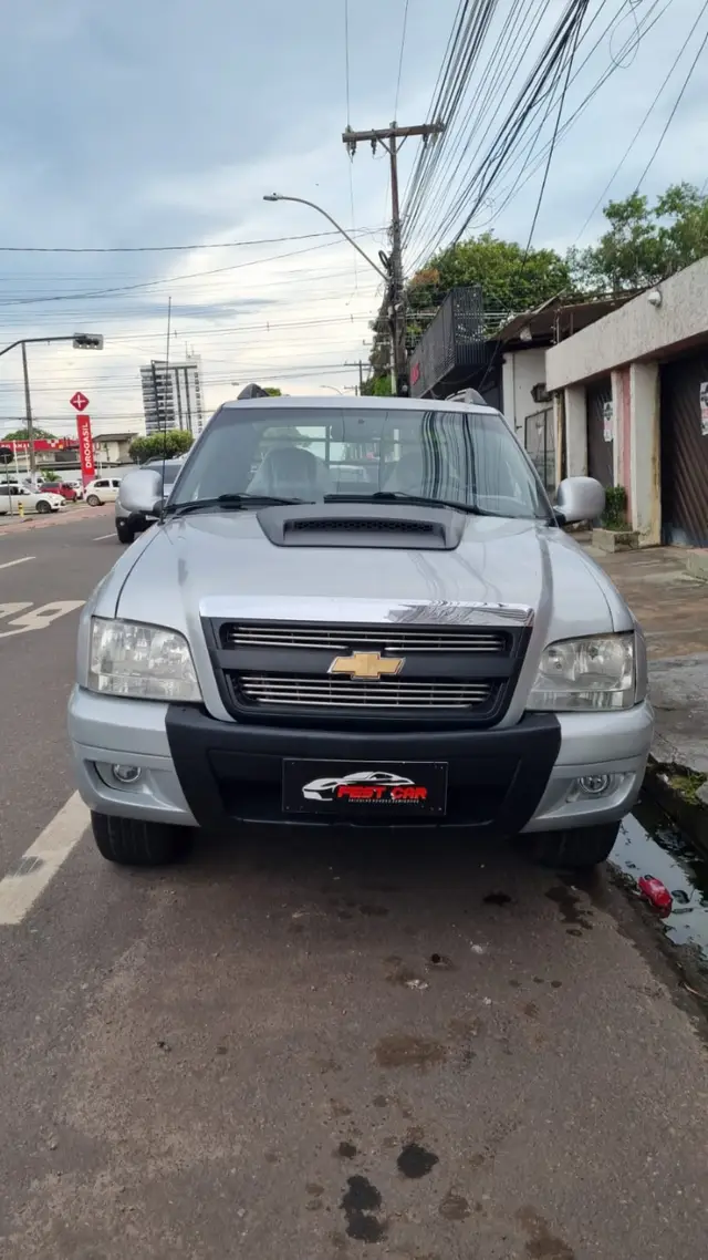 Carro Chevrolet S10 Cabine Dupla 2011 S10 Advantage 4x2 2.4 (Flex) (Cab Dupla)