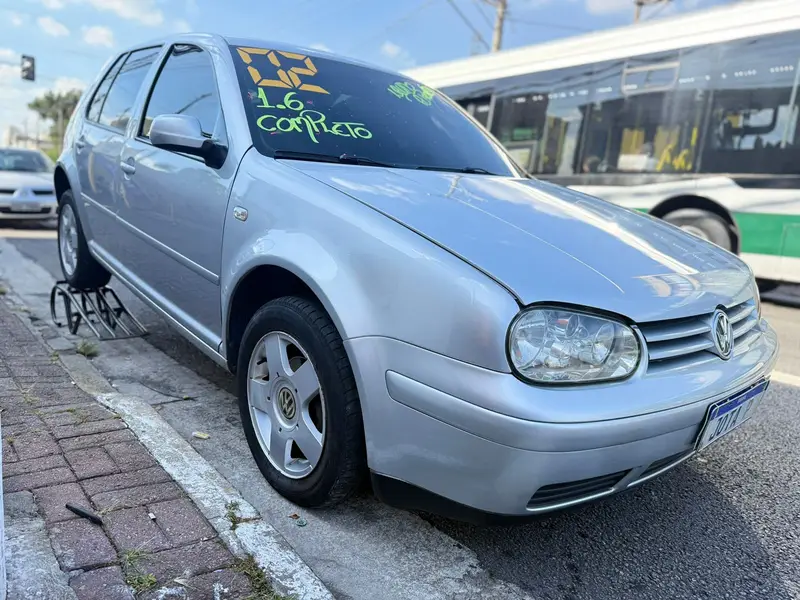 Volkswagen Golf 1.6 MI
