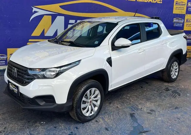 Carro Fiat Strada 2023 Endurance 1.4 Cabine Plus (Flex)