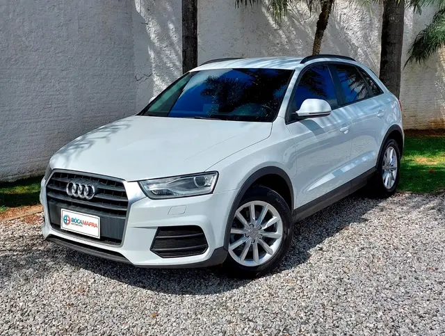 Carro Audi Q3 2017 1.4 TFSI Ambiente S Tronic