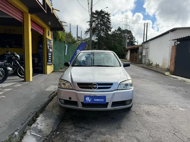 Carro Chevrolet Astra Hatch 2005 Advantage 2.0 (Flex)