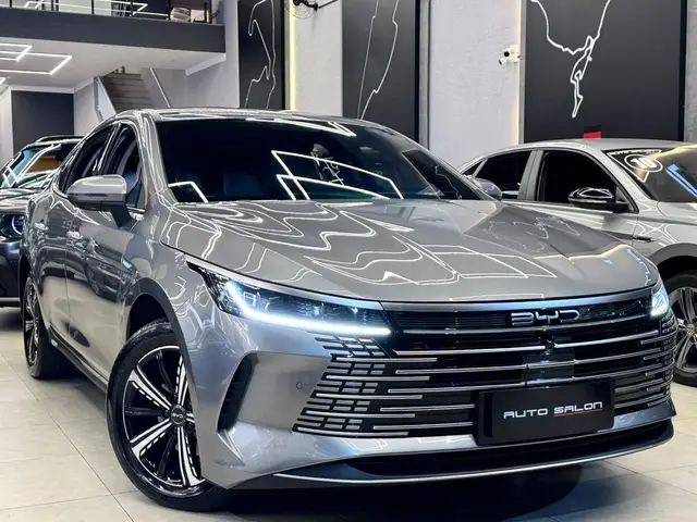 Carro BYD King 2025 DM-i GS