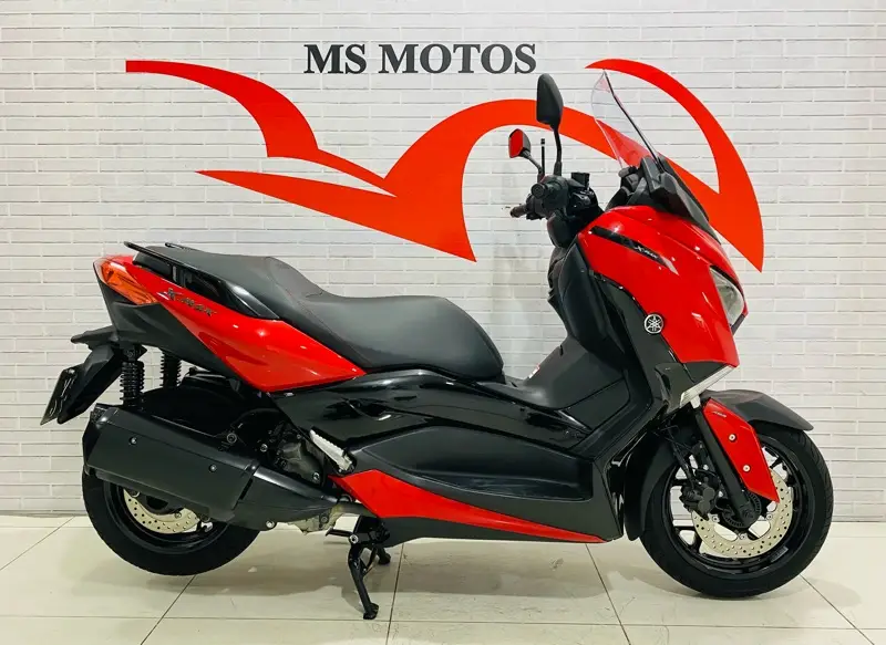 Yamaha XMax ABS