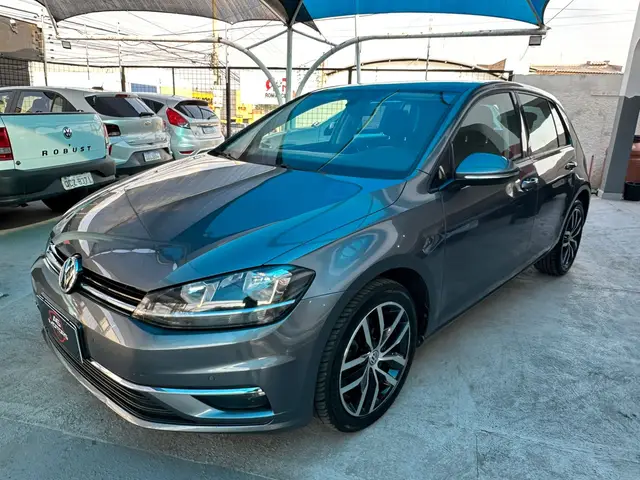 Carro Volkswagen Golf 2018 Comfortline 1.0 200 TSi (Aut) (Flex)