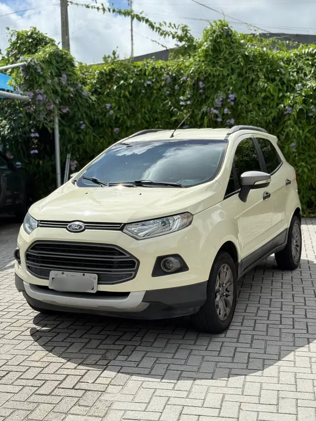 Carro Ford EcoSport 2015 Ecosport Freestyle 1.6 16V (Flex)