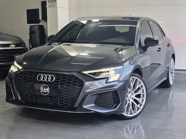 Carro Audi A3 2022 S-Line 2.0 TFSI S-Tron.(Híb.)