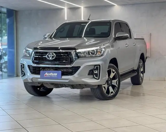 Carro Toyota Hilux Cabine Dupla 2020 Hilux 2.8 TDI SRX CD 4x4 (Aut)
