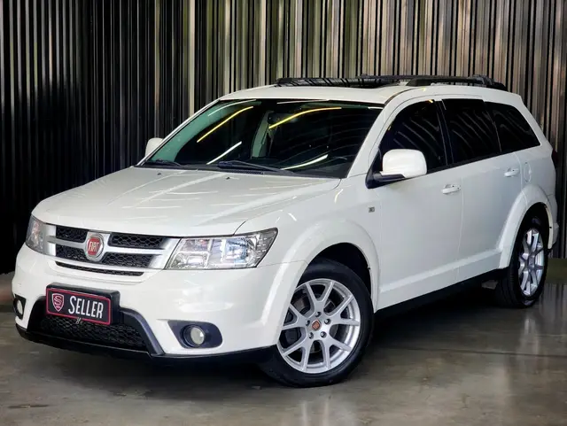 Carro Fiat Freemont 2014 2.4 16V Precision (Aut)