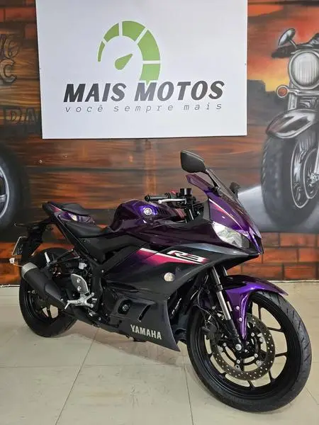 Carro Yamaha YZF R3 2024 ABS