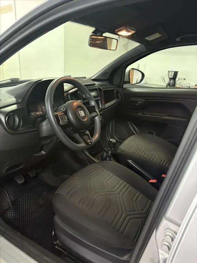 Carro Fiat Strada 2023 Freedom 1.3 CD (Flex)
