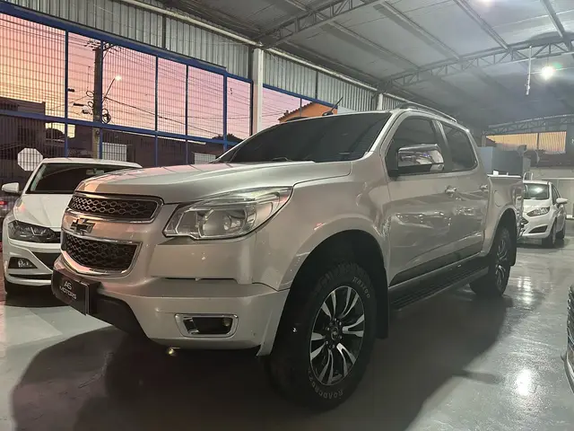 Carro Chevrolet S10 Cabine Dupla 2016 S10 2.8 CTDI 4x2 LTZ (Cabine Dupla) (Aut)