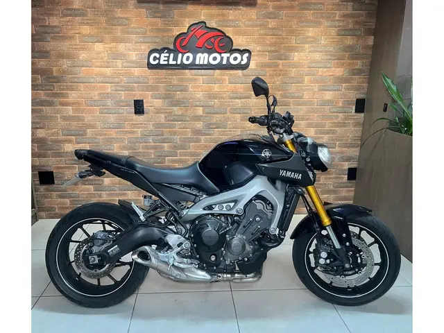 Carro Yamaha MT-09  2016 MT 09