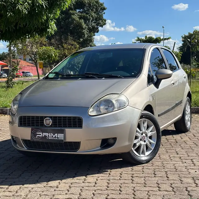 Carro Fiat Punto 2012 Attractive 1.4 (Flex)