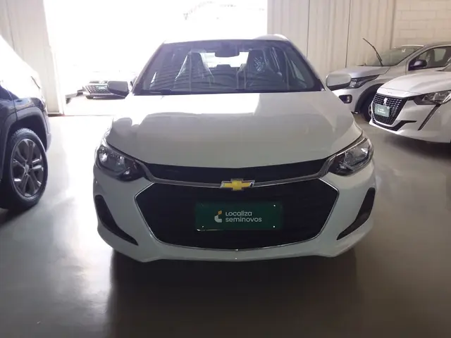 Carro Chevrolet Onix 2023 1.0